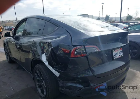 2024 Tesla Model Y Long Range Dual Motor All-Wheel Drive/Rwd из США, поврежденный, VIN 7SAYGDED2RF133037